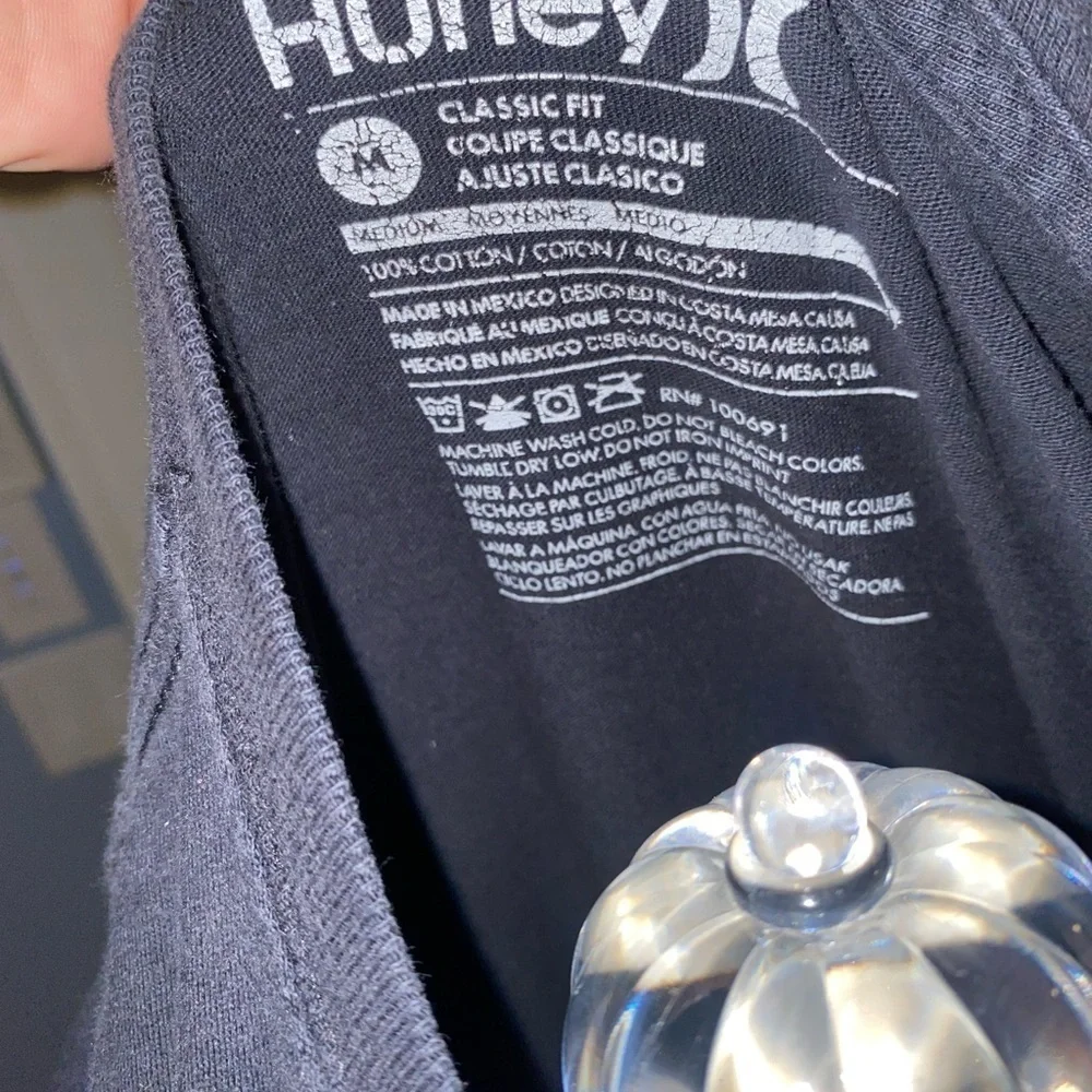 Men’s Hurley Classic Fit Skater T-Shirt - Picture 4 of 4